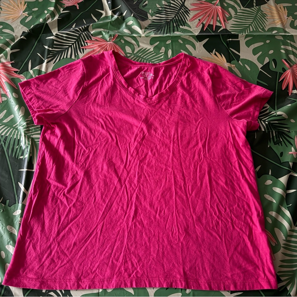 Time and Tru Hot Pink Short Sleeved Cotton Top XL 16/18